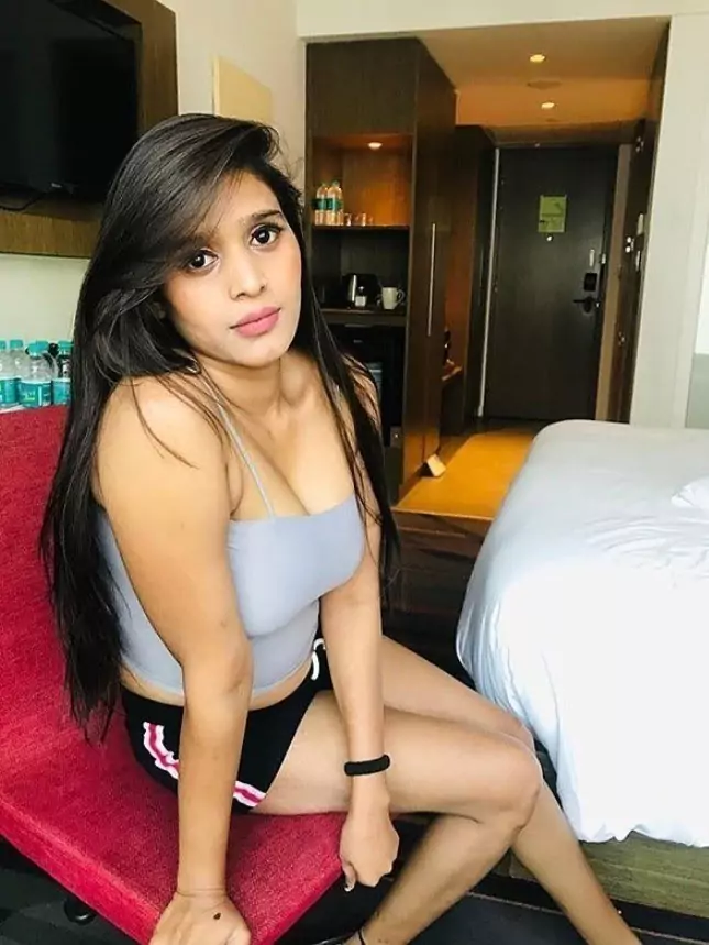 कॉल गर्ल्स सर्विस नागरकाटा